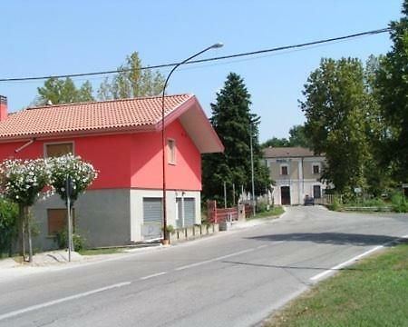 B&B Da Zio Gianni Fratta Polesine Luaran gambar