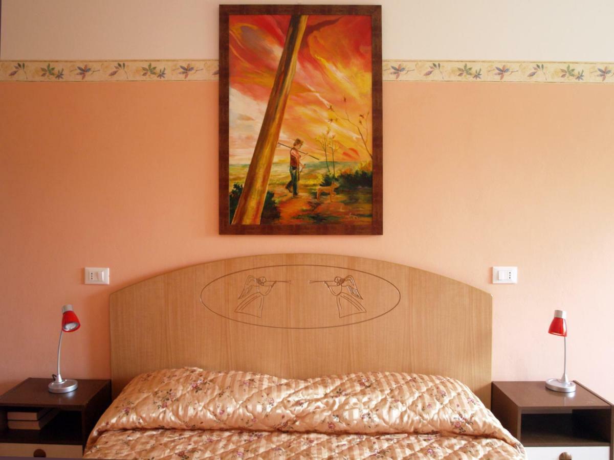 B&B Da Zio Gianni Fratta Polesine Luaran gambar